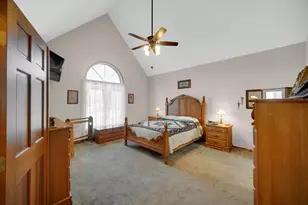 4925 Oriole Ave, Schererville, IN 46375 - Photo 8