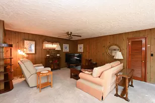 610 N Forest Dr, Winamac, IN 46996 - Photo 20