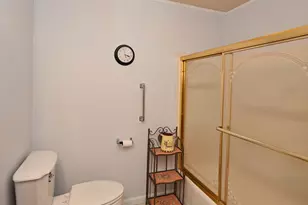 610 N Forest Dr, Winamac, IN 46996 - Photo 28