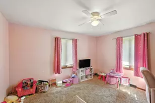 4205 Glen Oaks Dr, Crown Point, IN 46307 - Photo 16