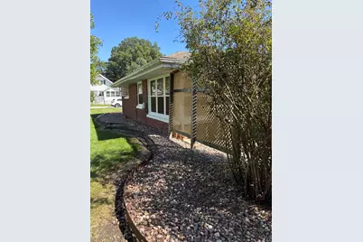 402 S Home Avenue, Rensselaer, IN 47978 - Photo 2