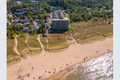 100 Lake Shore Drive #204, Michigan City, IN 46360 - Photo 4