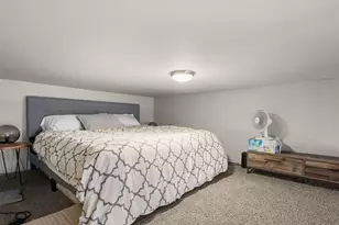 521 Franklin St, Michigan City, IN 46360 - Photo 78