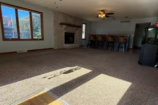 9542 Roosevelt Pl, Crown Point, IN 46307 - Photo 16