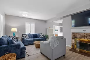 208 Lake Shore Dr, Michigan City, IN 46360 - Photo 16