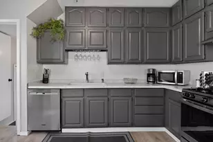 208 Lake Shore Dr, Michigan City, IN 46360 - Photo 8