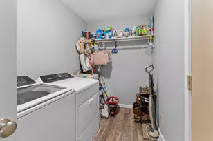 176 S 200 W, Valparaiso, IN 46385 - Photo 10