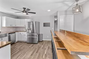 176 S 200 W, Valparaiso, IN 46385 - Photo 6