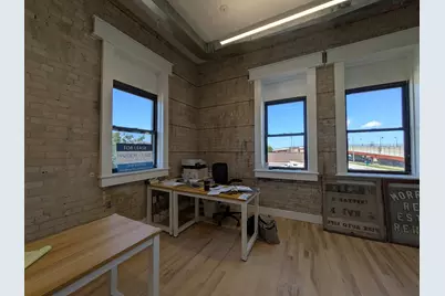 910 State Street, La Porte, IN 46350 - Photo 2