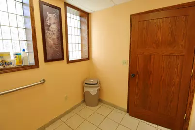 414 Lincolnway, La Porte, IN 46350 - Photo 22