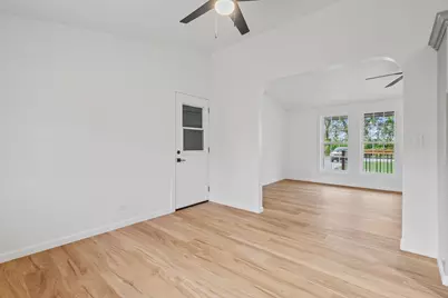 229 W Wood Road, Rensselaer, IN 47978 - Photo 4