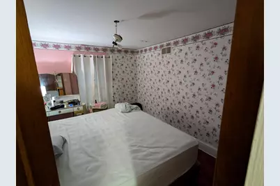 219 S Broad Street, Griffith, IN 46319 - Photo 20