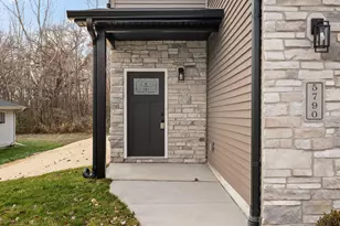 5790 Adams St, Merrillville, IN 46410 - Photo 2