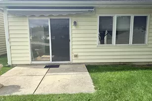 6289 Grosbeak Ct, Hobart, IN 46342 - Photo 32