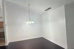 6289 Grosbeak Ct, Hobart, IN 46342 - Photo 4