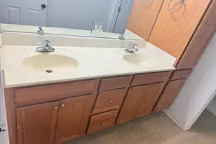 6289 Grosbeak Ct, Hobart, IN 46342 - Photo 18