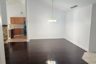 6289 Grosbeak Ct, Hobart, IN 46342 - Photo 10