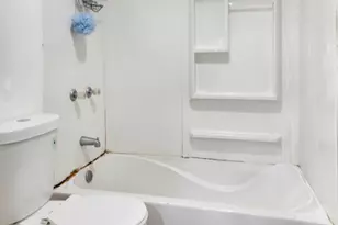 2435 Diamond Ave, Gary, IN 46407 - Photo 8