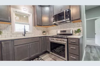 2257 W 16th Avenue, Gary, IN 46404 - Photo 14