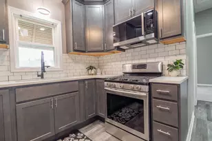 2257 W 16th Ave, Gary, IN 46404 - Photo 14