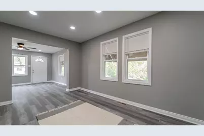 2257 W 16th Avenue, Gary, IN 46404 - Photo 6