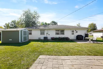 373 W Millport Drive, Valparaiso, IN 46385 - Photo 14