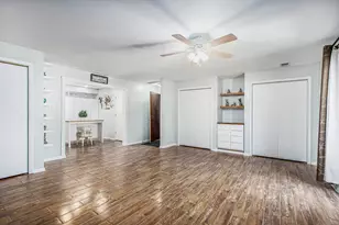 920 Camellia Dr, Munster, IN 46321 - Photo 4