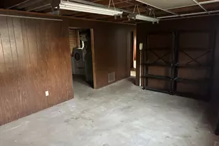 240 Rush Ct, Hobart, IN 46342 - Photo 12