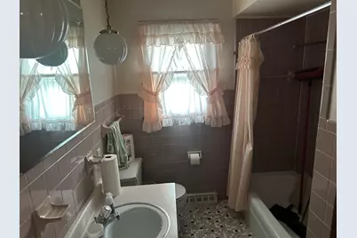 240 Rush Court, Hobart, IN 46342 - Photo 8