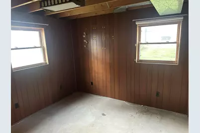 240 Rush Court, Hobart, IN 46342 - Photo 16