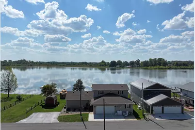 11295 W Lakeshore Drive, Kewanna, IN 46939 - Photo 2