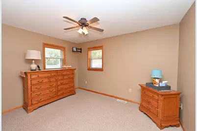 11295 W Lakeshore Drive, Kewanna, IN 46939 - Photo 18