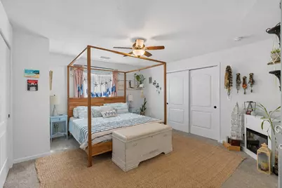 54 N Michigan Avenue, Hobart, IN 46342 - Photo 16