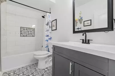 54 N Michigan Avenue, Hobart, IN 46342 - Photo 12