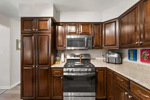 8748 Durbin Ln, Crown Point, IN 46307 - Photo 16