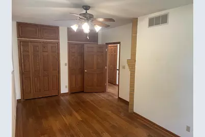 7769 E Bell Avenue, New Carlisle, IN 46552 - Photo 8