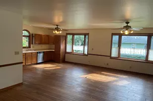 7769 E Bell Ave, New Carlisle, IN 46552 - Photo 4