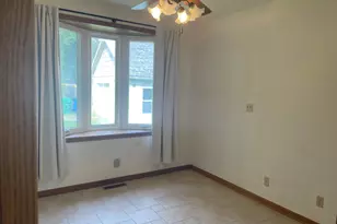 7769 E Bell Ave, New Carlisle, IN 46552 - Photo 10