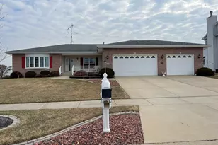 10791 Millard Dr, Saint John, IN 46373 - Photo 1