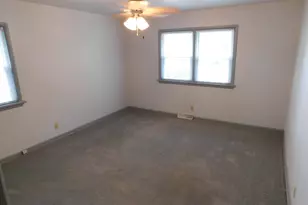 105 Garrettson Ave, Michigan City, IN 46360 - Photo 20