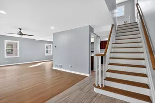 8318 Howard Ave, Munster, IN 46321 - Photo 28