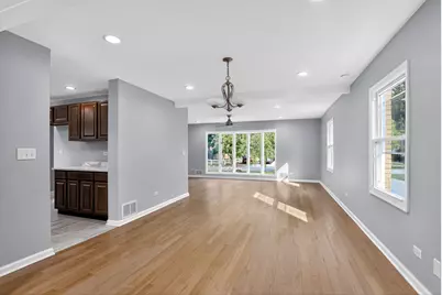 8318 Howard Avenue, Munster, IN 46321 - Photo 14