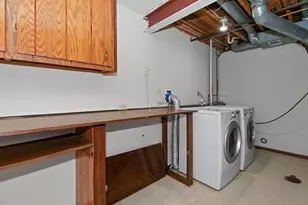 1702 W 100th Ave, Crown Point, IN 46307 - Photo 14