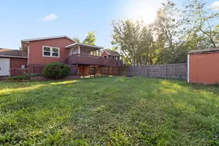 1702 W 100th Ave, Crown Point, IN 46307 - Photo 16