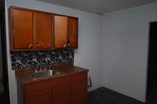 276 S Ivanhoe Road S, Kingsford Heights, IN 46346 - Photo 6