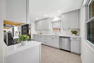 842 N Jay St, Griffith, IN 46319 - Photo 6