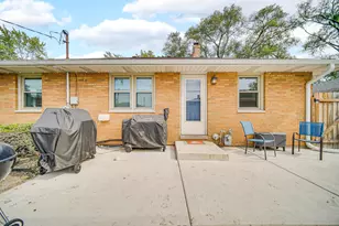 842 N Jay St, Griffith, IN 46319 - Photo 20