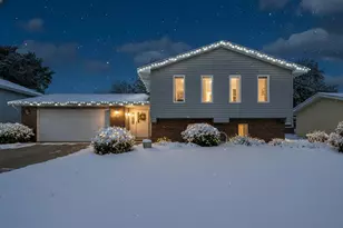 2316 Boulder Rd, Dyer, IN 46311 - Photo 2