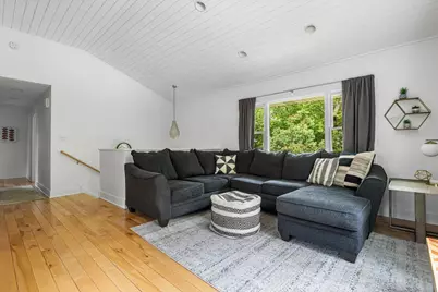 207 Westwood Drive, Michigan City, IN 46360 - Photo 4