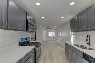 824 Elm Street, Valparaiso, IN 46383 - Photo 8